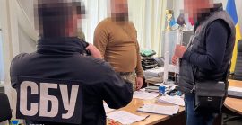 СБУ і Нацполіція викрили на Закарпатті очільника районного ТЦК та заступника комбрига Тероборони, які «заробляли» на ухилянтах