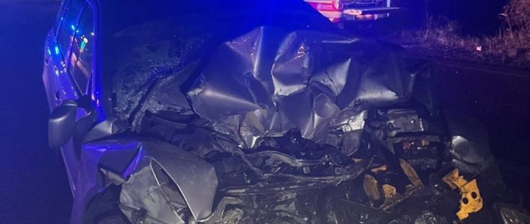 Водія з понівеченої автівки деблокували рятувальники: деталі ДТП у Тячеві