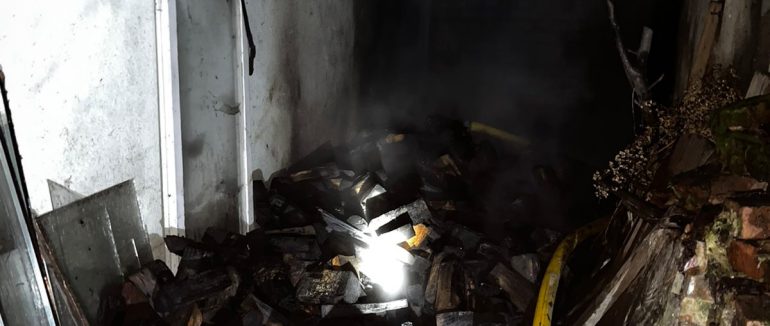 У Мукачеві вогнеборці запобігли знищенню житлового будинку