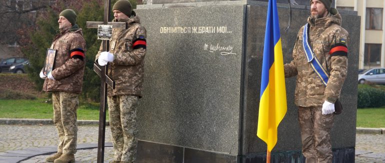 В Ужгороді попрощалися із 50-річним захисником Ігорем Козелом