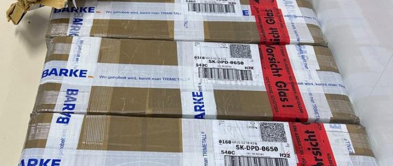 На кордоні з Угорщиною столичний бізнесмен поплатився ножами через «незнання» митного законодавства