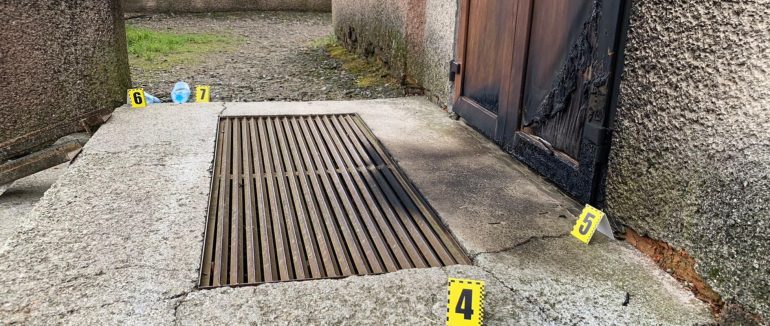 Здійснили серію підпалів майна на Закарпатті: двом особам повідомили про підозру