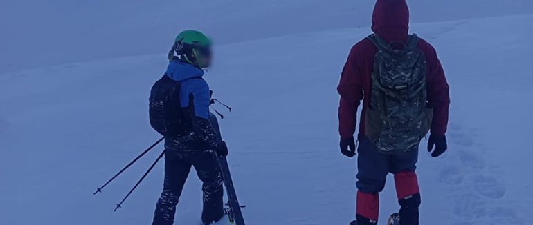 Рахівські гірські рятувальники знайшли заблукалого фрірайдера