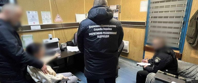 На закарпатті на кордоні затримали фіктивне подружжя