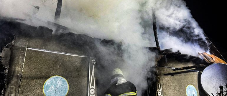 Із різницею в годину: на Хустщині горіли два житлові будинки