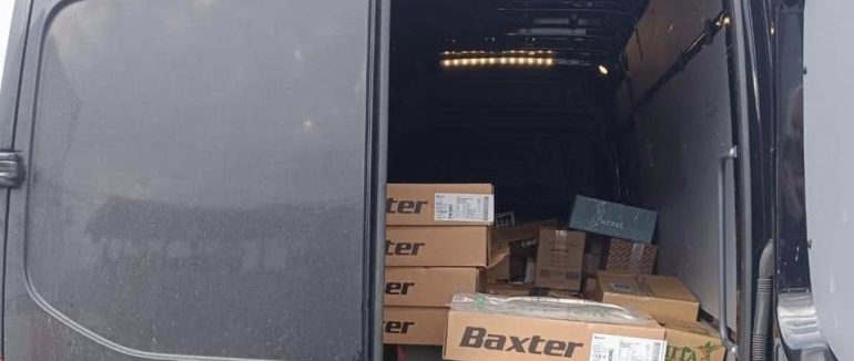 Дорогий медпрепарат під виглядом гуманітарної допомоги виявили закарпатські митники на кордоні