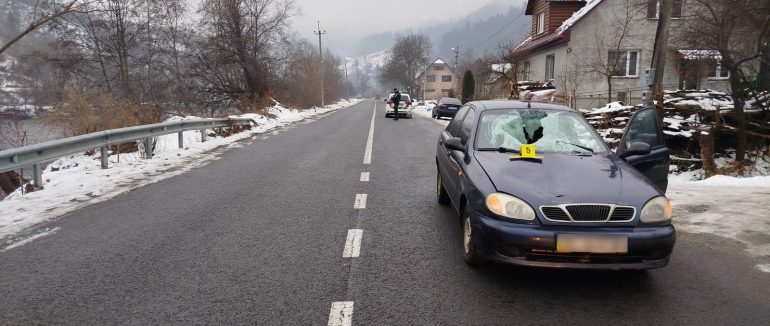 Поліцейські Рахівщини розслідують аварію, внаслідок якої загинув пенсіонер