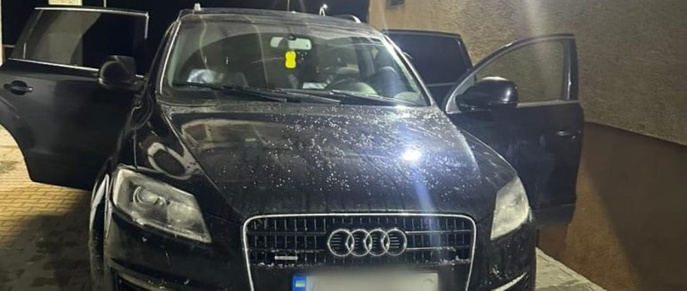 Спробував провезти сигарети – залишився без авто