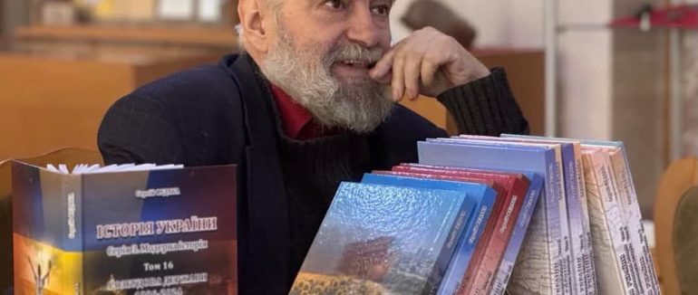 Помер відомий на Закаратті педагог та письменник – Сергій Федака