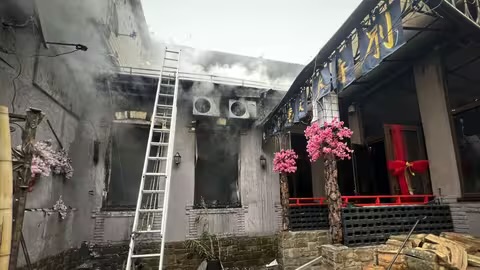 Горів ресторан японської кухні: подробиці пожежі у центрі Ужгорода