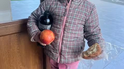 Батько “під кайфом” залишив свою 3-річну дитину прямо на вокзалі в Ужгороді