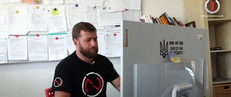 БО «Іноземець не раб» продовжує боротися за права українців, попри погрози та підпал автівок у Празі (ВІДЕО)