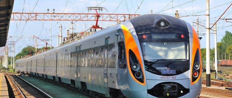 Потяги за маршрутом Кошице – Мукачево тимчасово курсуватимуть лише до Чопа через реконструкцію колії