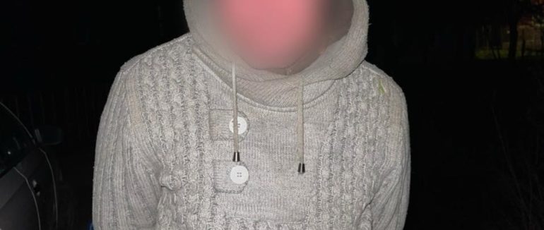 У Перечині затримали зловмисника, який увірвався в будинок місцевих жителів та пограбував їх
