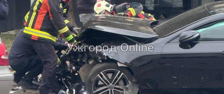 Автопригода з постраждалими в Ужгороді