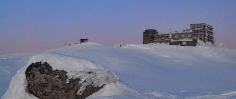 Морозний світанок на горі Піп Іван Чорногірський