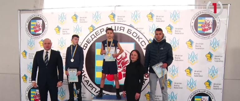 У Мукачеві відбулися обласні змагання з боксу: майже 200 спортсменів боролися за перемогу (ВІДЕО)