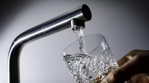 В Ужгороді почали відключати від водопостачання підприємців-боржників