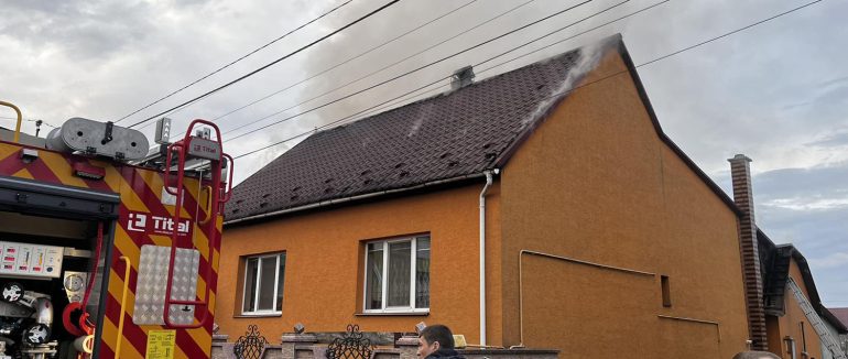 Рятувальники ліквідували пожежу в селі Сокирниця, що на Хустщині