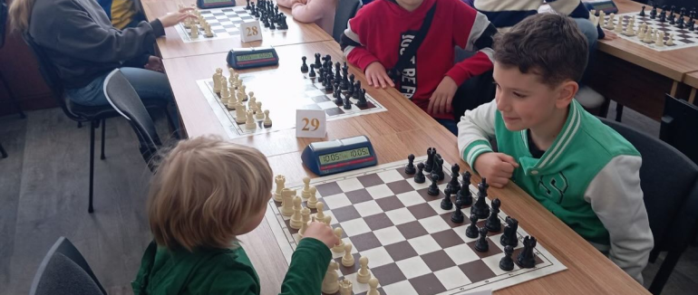У Мукачеві пройшли змагання з шахів серед юнаків та дівчат