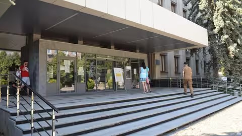 Понад пів мільйона на рекламу: Ужгородська міськрада увійшла до топ-5 в Україні