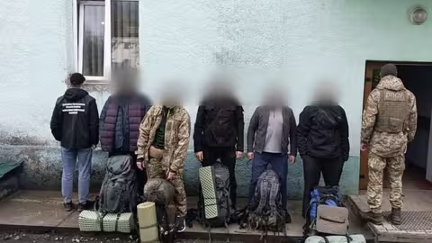 Біля кордону з Румунією затримали групу чоловіків, які високогірʼям намагалися потрапити в ЄС
