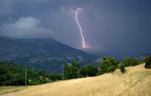На Закарпатті знову прогнозують грози