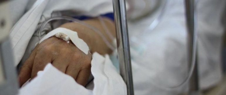 У Мукачеві 62-річна жінка потрапила в лікарню через необережне поводження з вогнем