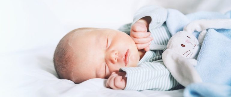 21 дівчинка та 21 хлопчик: за тиждень у Мукачеві народилося 42 немовлят