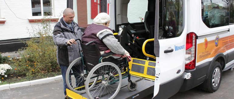 У Мукачеві запрацює соціальне таксі