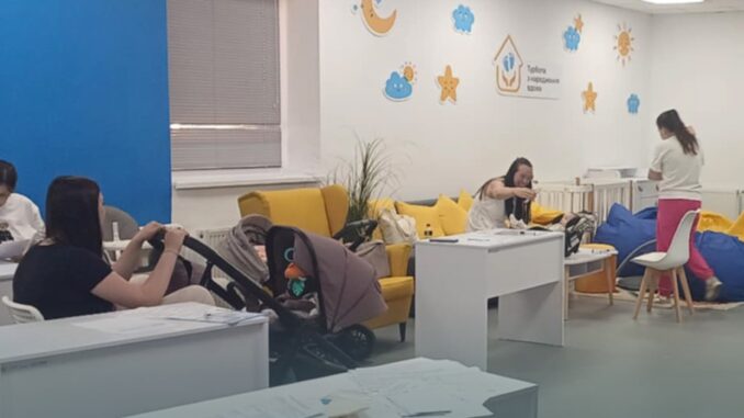 У амбулаторіях Мукачівської громади створюють простори, дружні до дитини