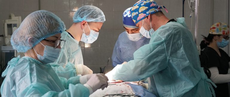 У Мукачеві виділили допомогу для 22 важкохворих жителів громади