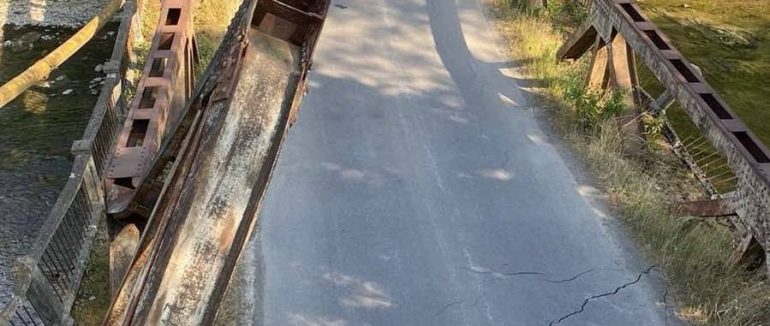 Обвал мосту на вʼїзді у Жденієво