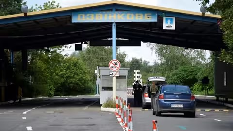 На кордоні з Угорщиною відновили роботу пункту пропуску «Дзвінкове»