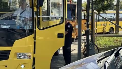 Закарпатські патрульні розпочали перевірку шкільних автобусів