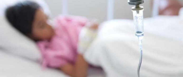 На Львівщині з отруєнням госпіталізували 12 дітей, які прибули з бази відпочинку “Карпати”