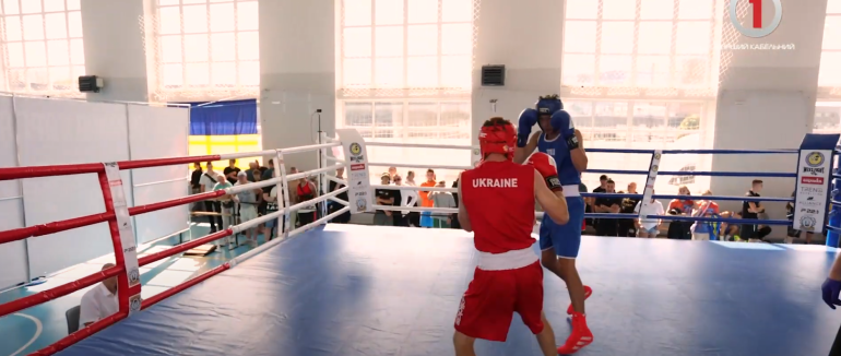 Всеукраїнський турнір з боксу «Перлина Карпат» стартував у Мукачеві (ВІДЕО)