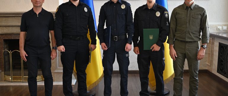 Керівництво області відзначило закарпатських правоохоронців, які запобігли теракту в одній зі шкіл Тячівщини