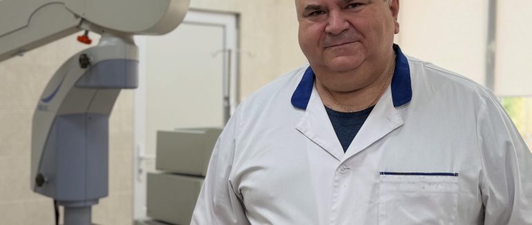 У Мукачеві проводять операції із заміни кришталика