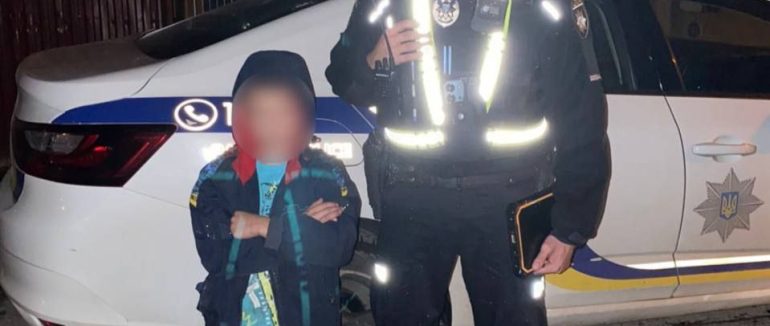 На проспекті Свободи в Ужгороді виявили 8-річного хлопчика без нагляду