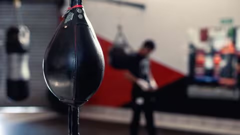 Закарпатського боксера, що знущався з 16-річної дружини, засудили до 6 років