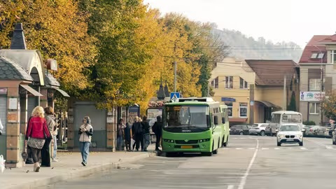 1 листопада у Мукачеві курсуватиме додатковий автобус