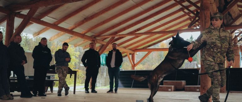 Психологи та кінологи поліції Закарпаття долучилися до реабілітації військових медиків у межах проєкту «Repower»