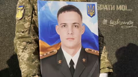 В Ужгороді попрощалися з 25-річним полеглим воїном Михайлом Гончаруком