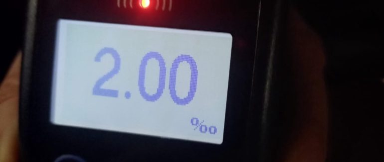 Їздив напідпитку: у Мукачеві патрульні затримали водія з 2 проміле алкоголю