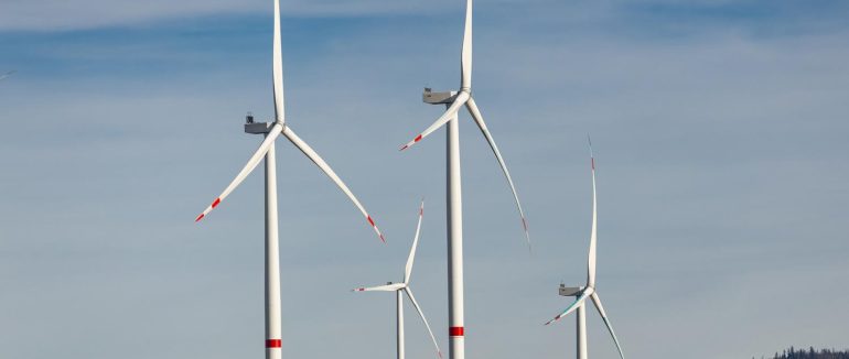 Вітряки принесли Нижньоворітській громаді понад 14 млн грн до бюджету