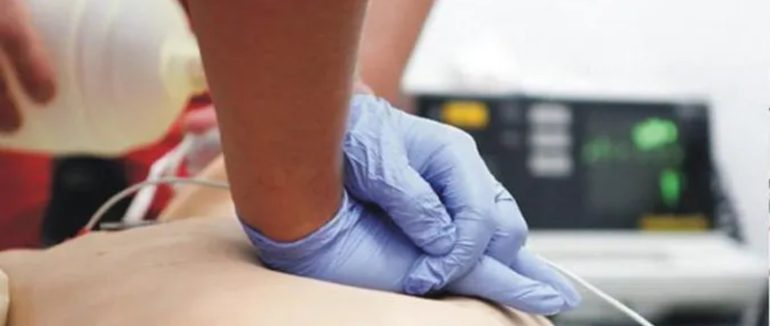 Зупинялося серце: ужгородку 4 рази повертали до життя