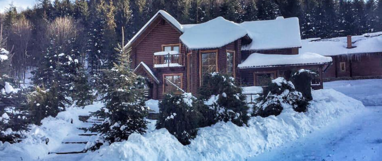 Турбаза «Лісова казка»: де цьогоріч провести Різдвяно-новорічні свята — і не тільки?