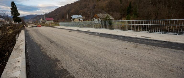 «Вітряні парки України» спрямували 50 млн грн на відновлення мосту у Жденіївській громаді