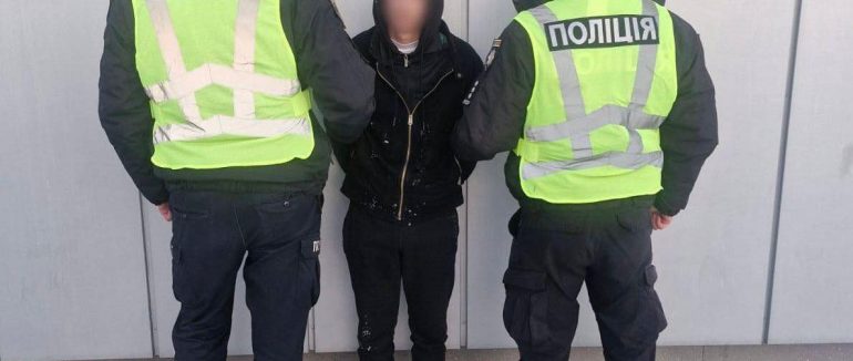 В Іршаві затримали 23-річного жителя Сільця, який продавав наркотики місцевим жителям